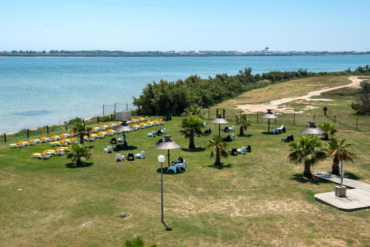 New Jungle Lake - Clim - Wifi - Draps & Serviettes - Bbq - 10' Des Plages Lattes Exterior foto